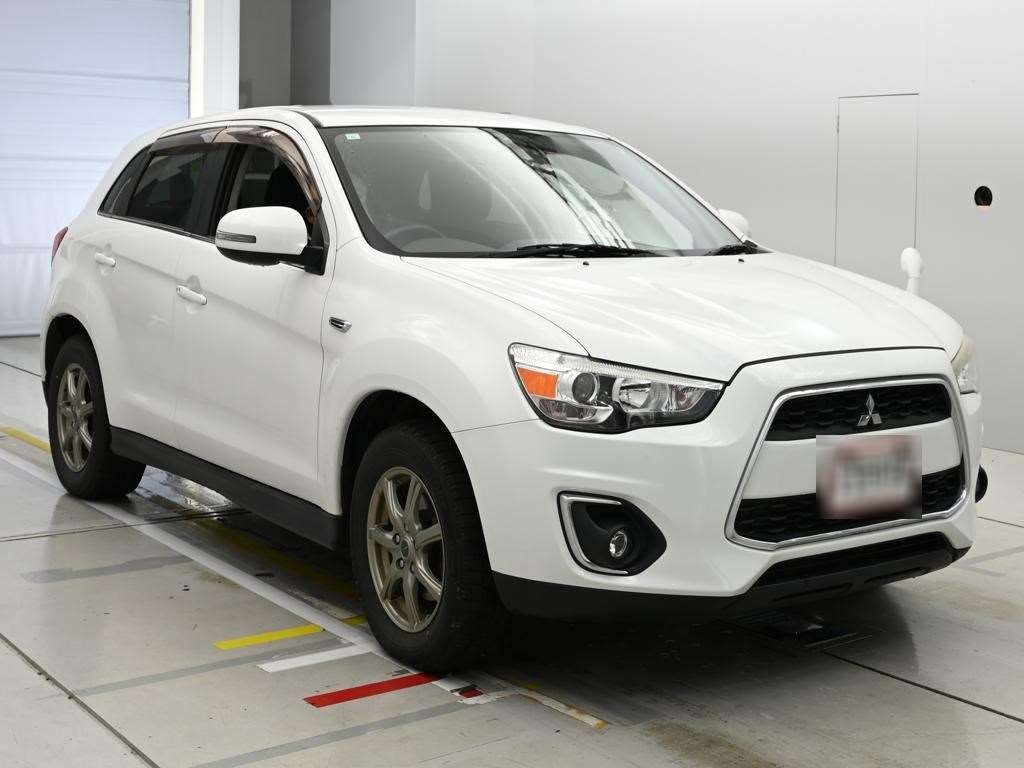 MITSUBISHI RVR