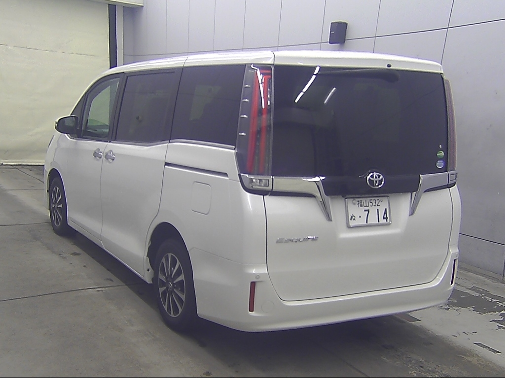 TOYOTA ESQUIRE