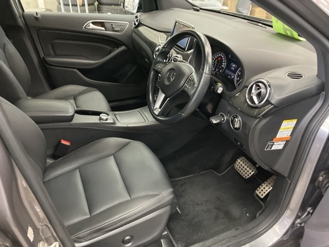 MERCEDES-BENZ B-CLASS