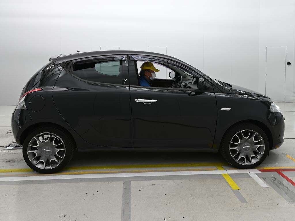 CHRYSLER YPSILON