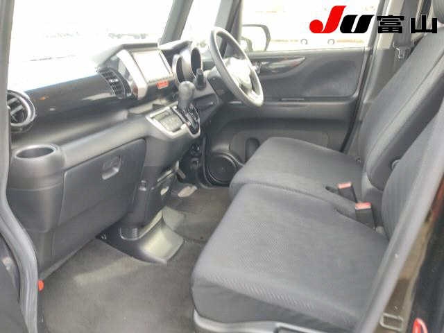 HONDA N-BOX+