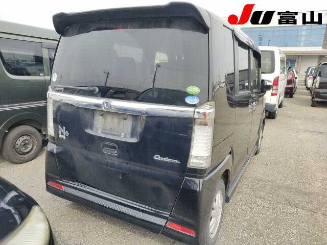 HONDA N-BOX+