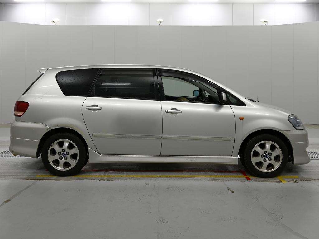 TOYOTA IPSUM