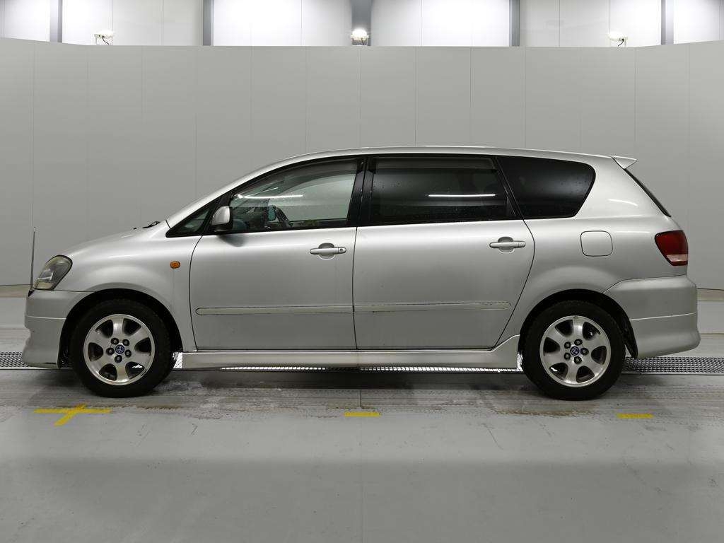 TOYOTA IPSUM
