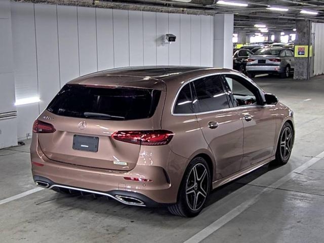 MERCEDES-BENZ B-CLASS