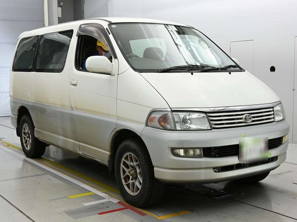 TOYOTA HIACE REGIUS