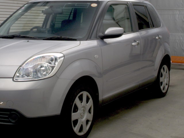 MAZDA VERISA