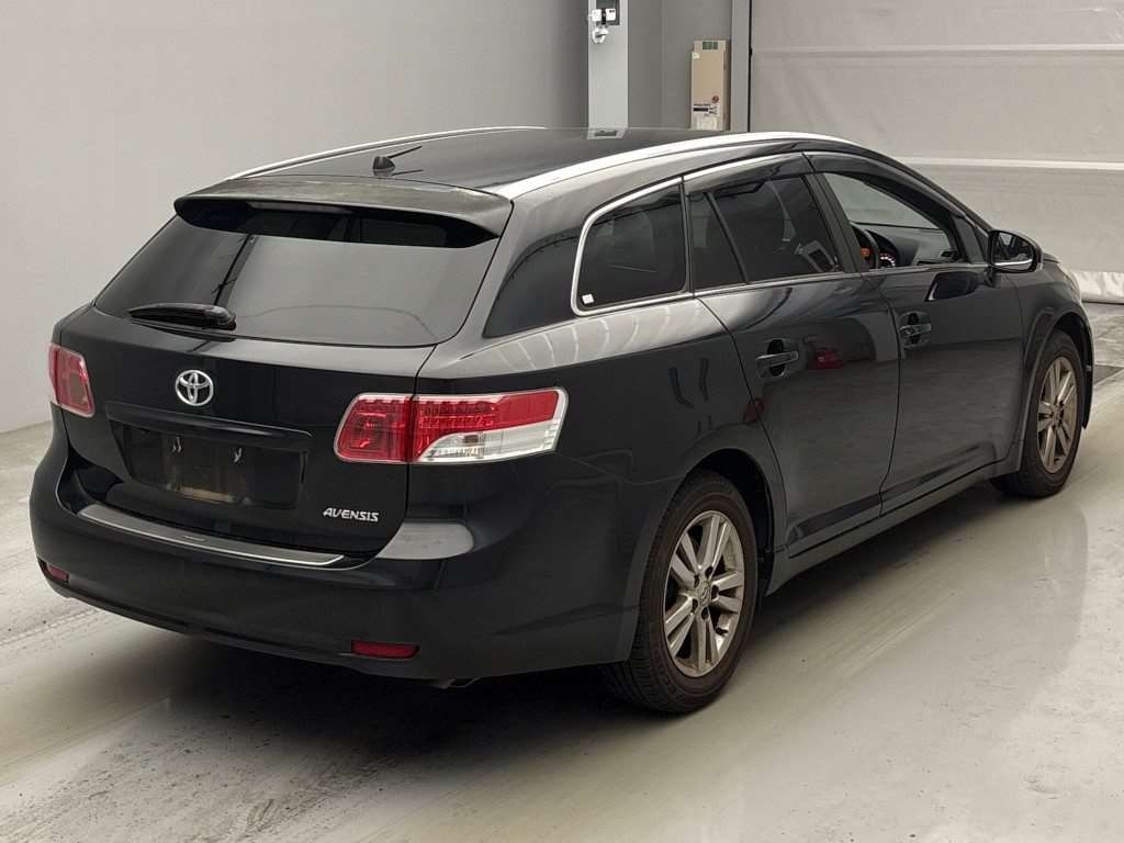 TOYOTA AVENSIS