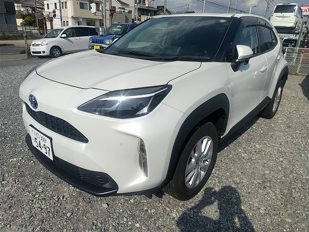 TOYOTA YARIS CROSS