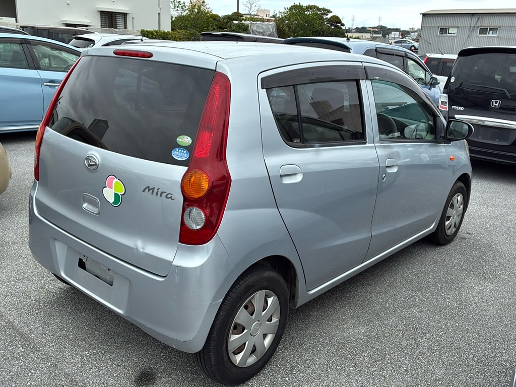 DAIHATSU MIRA