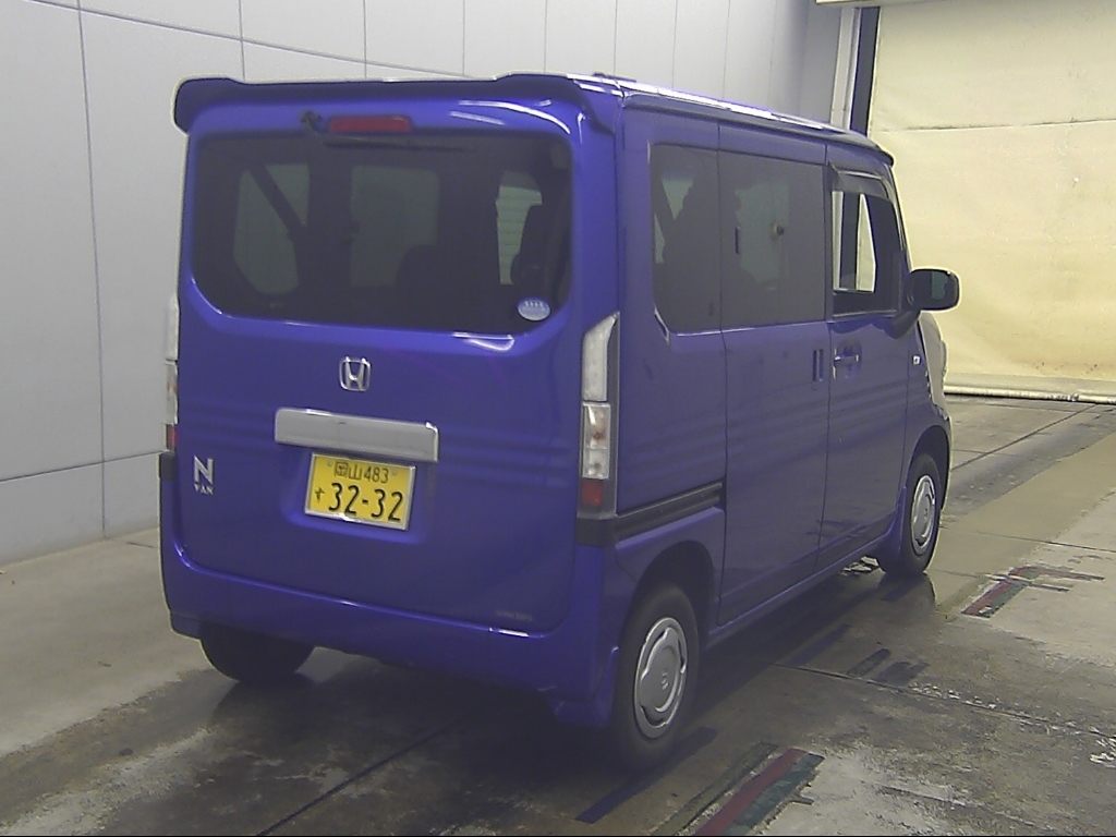 HONDA N-VAN