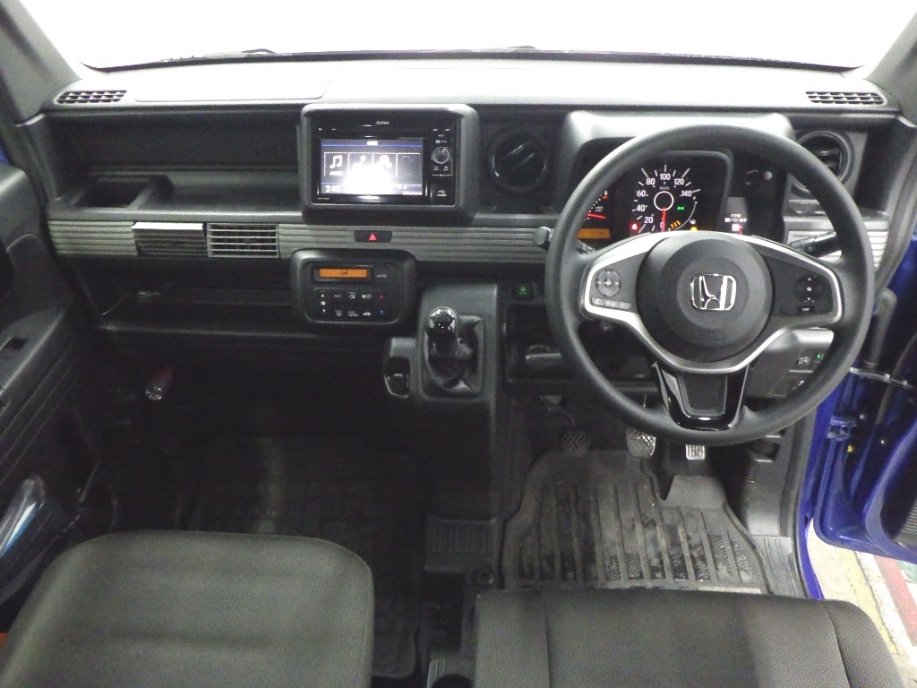 HONDA N-VAN