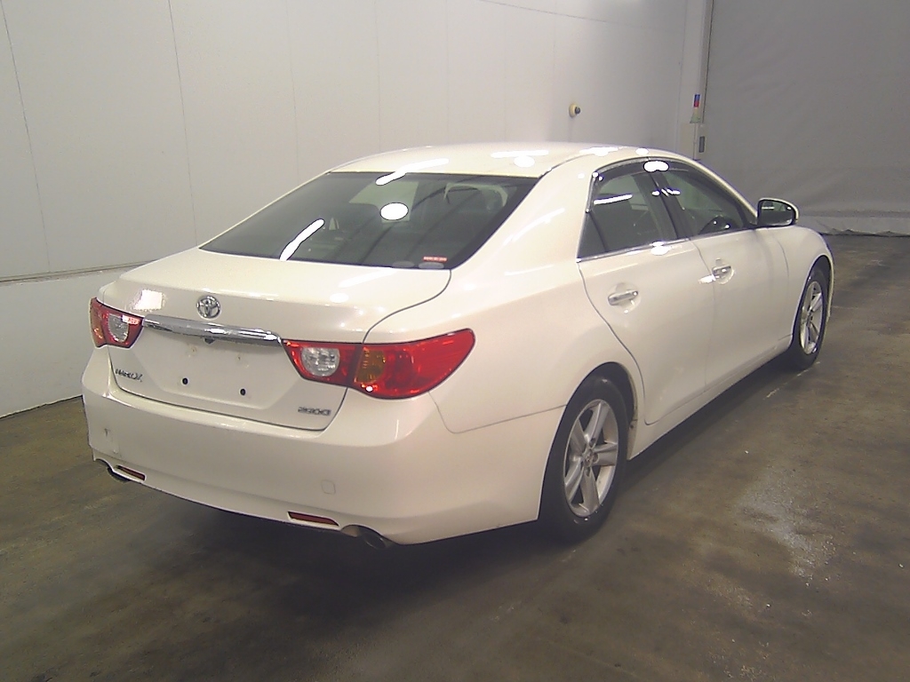 TOYOTA MARK X