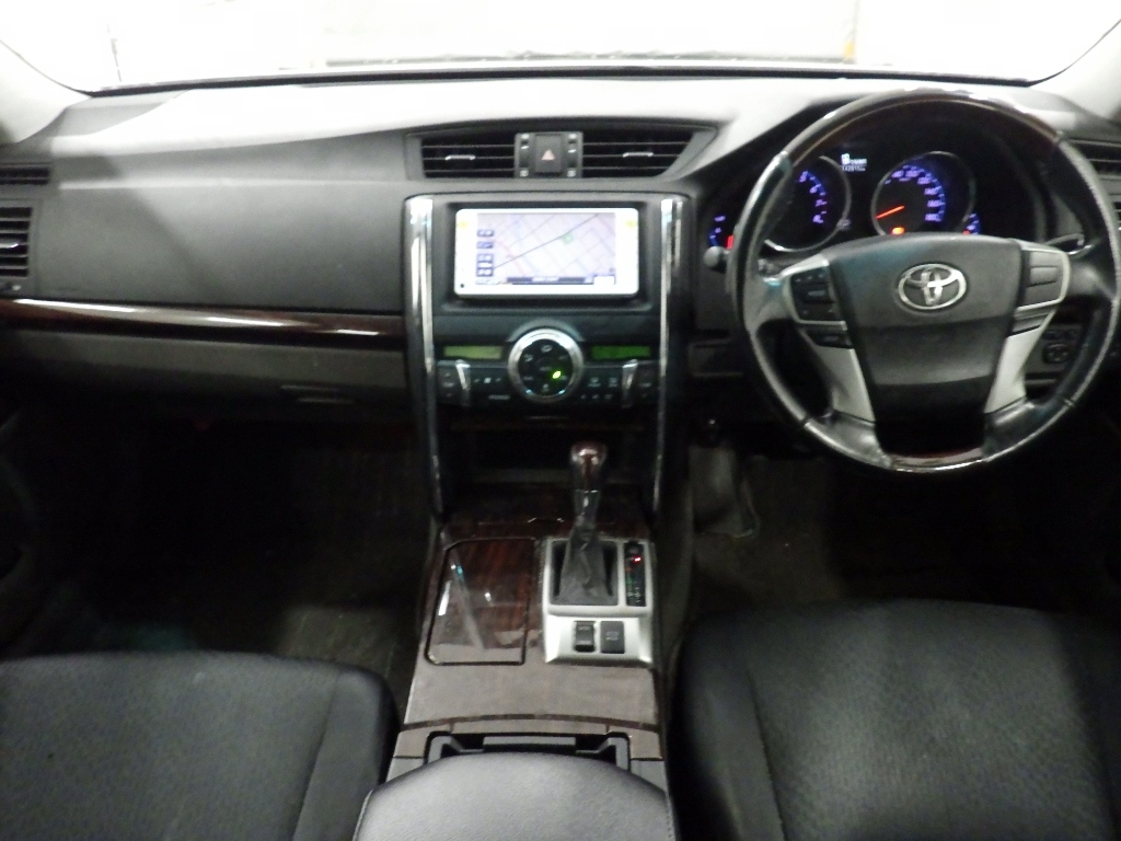TOYOTA MARK X