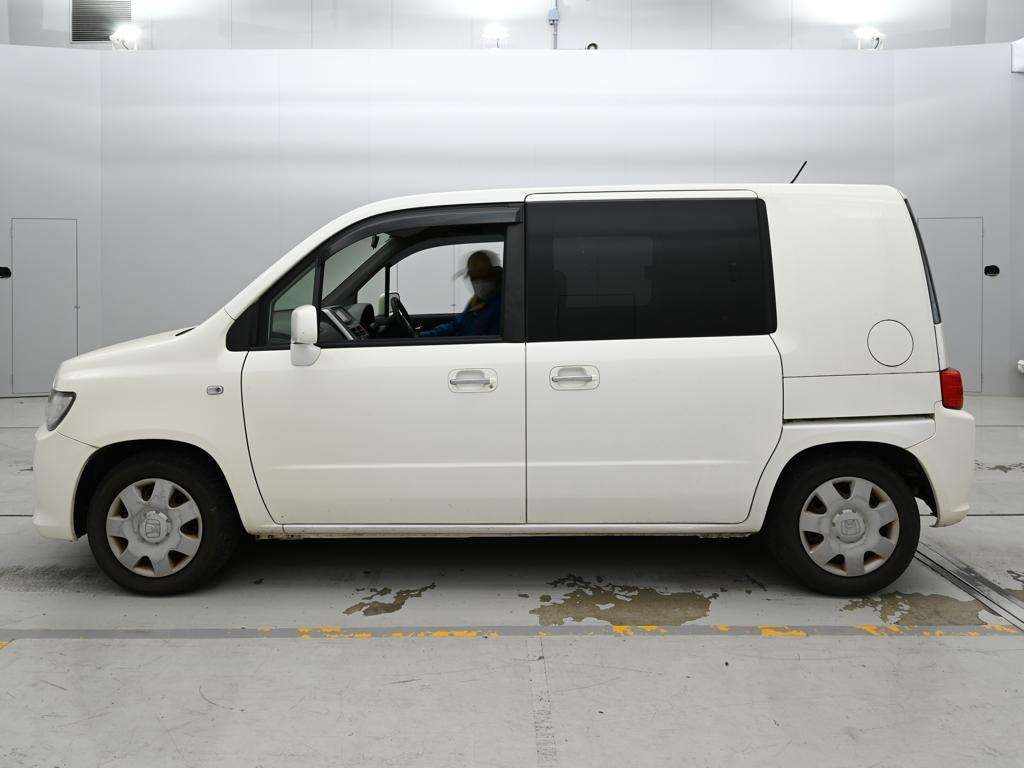 HONDA MOBILIO SPIKE
