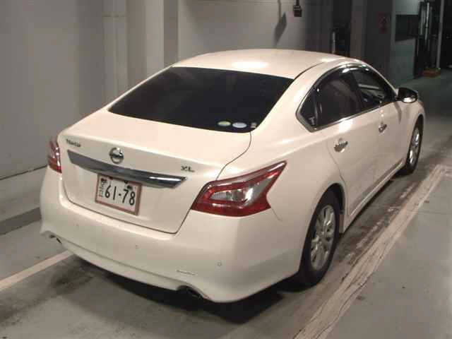 NISSAN TEANA