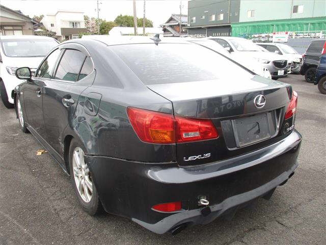 LEXUS IS250