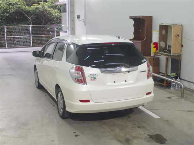 HONDA FIT SHUTTLE