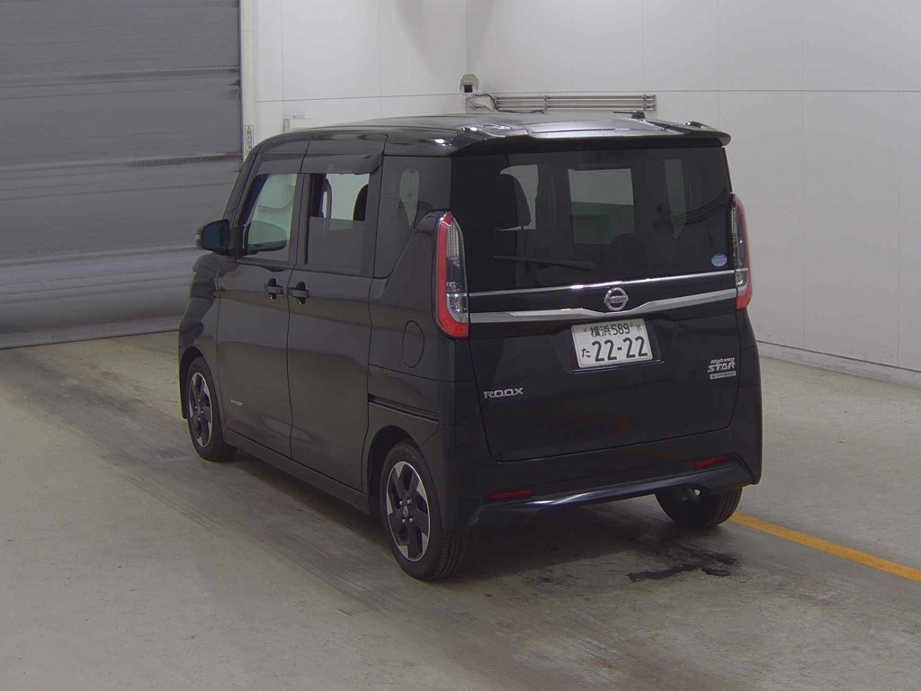 NISSAN ROOX