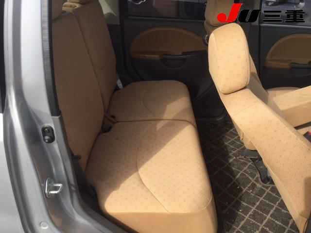 DAIHATSU MOVE LATTE
