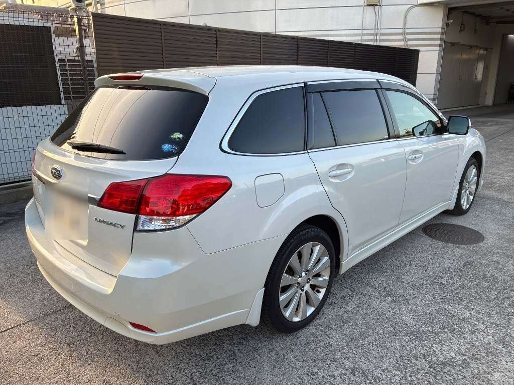 SUBARU LEGACY