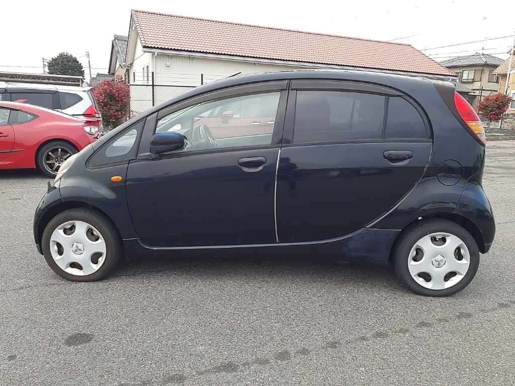 MITSUBISHI I