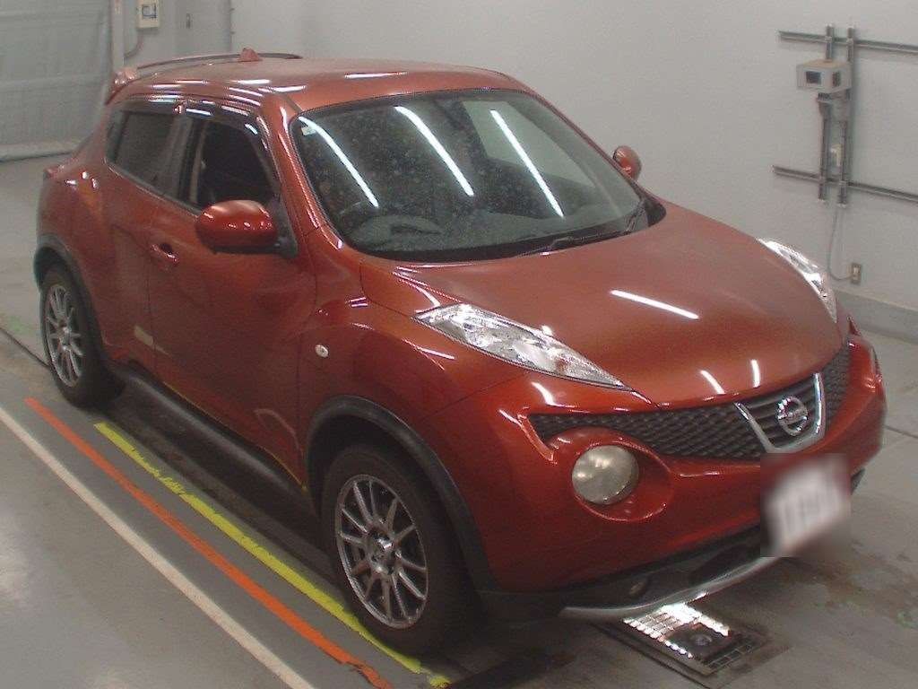 NISSAN JUKE