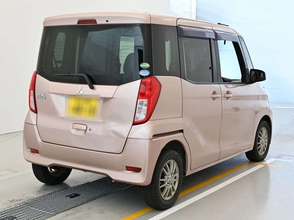 MITSUBISHI EK SPACE