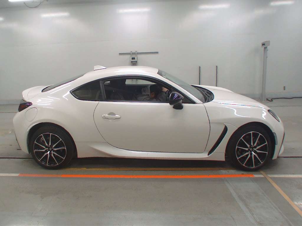TOYOTA GR 86