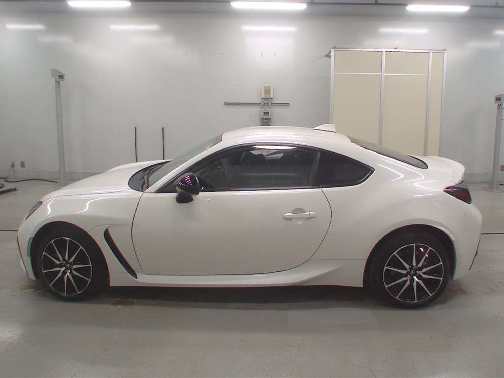 TOYOTA GR 86