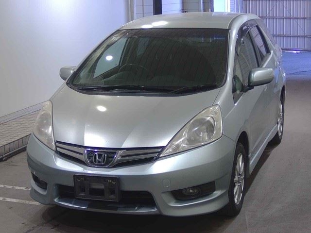 HONDA FIT SHUTTLE