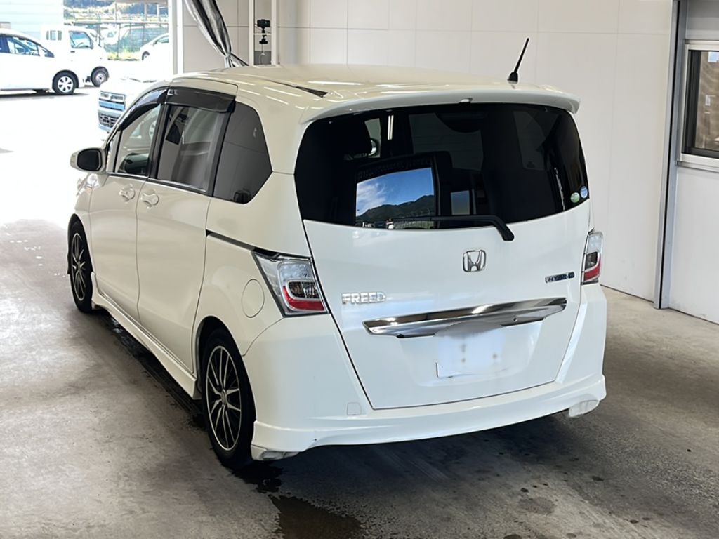 HONDA FREED