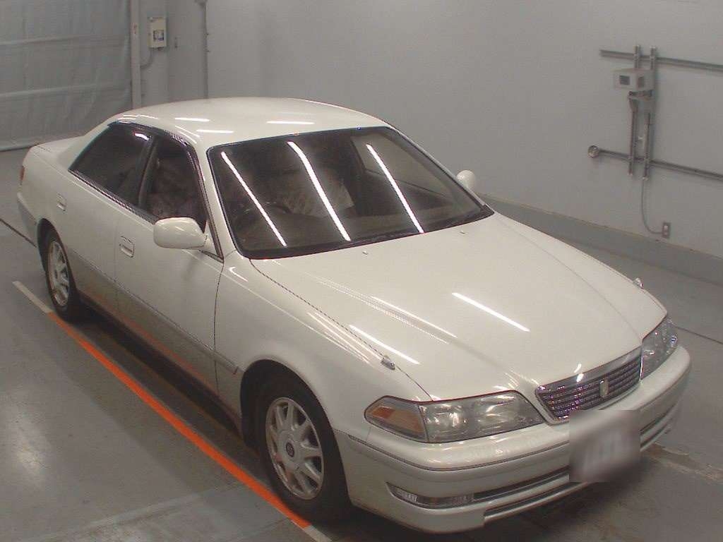 TOYOTA MARK II