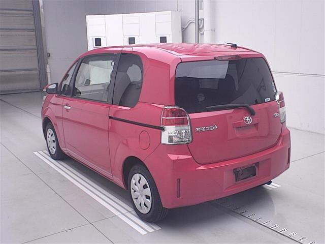 TOYOTA SPADE