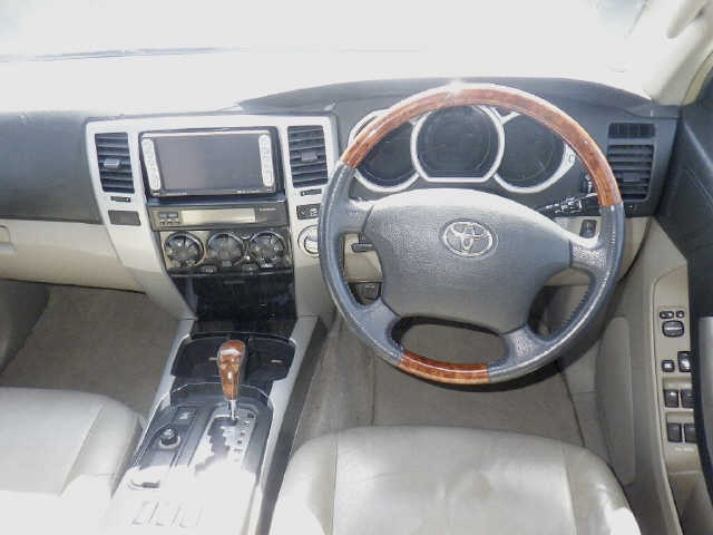 TOYOTA HILUX SURF