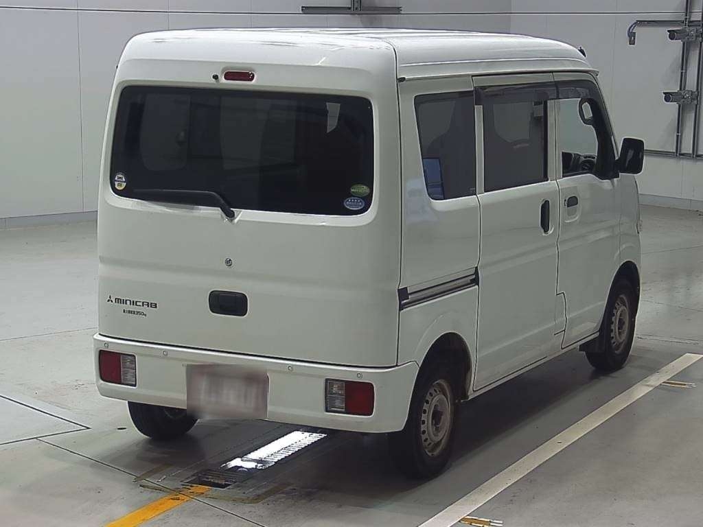 MITSUBISHI MINICAB