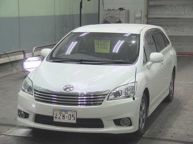 TOYOTA MARK X ZIO