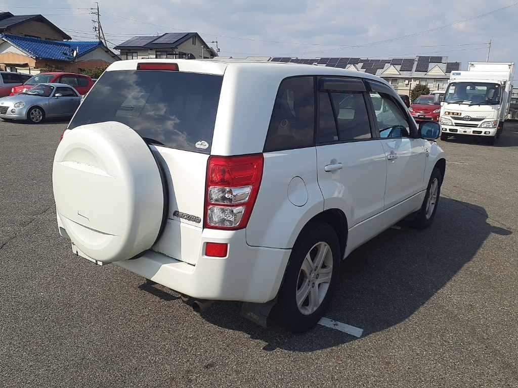 SUZUKI ESCUDO