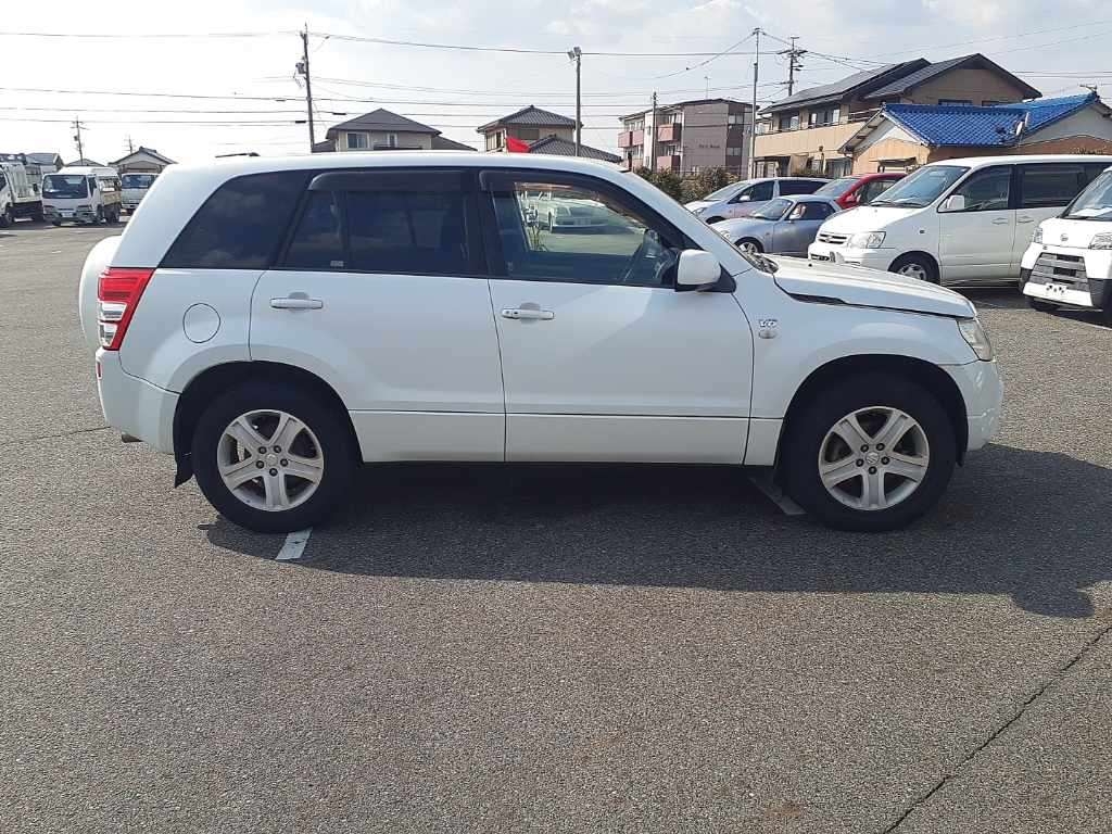 SUZUKI ESCUDO