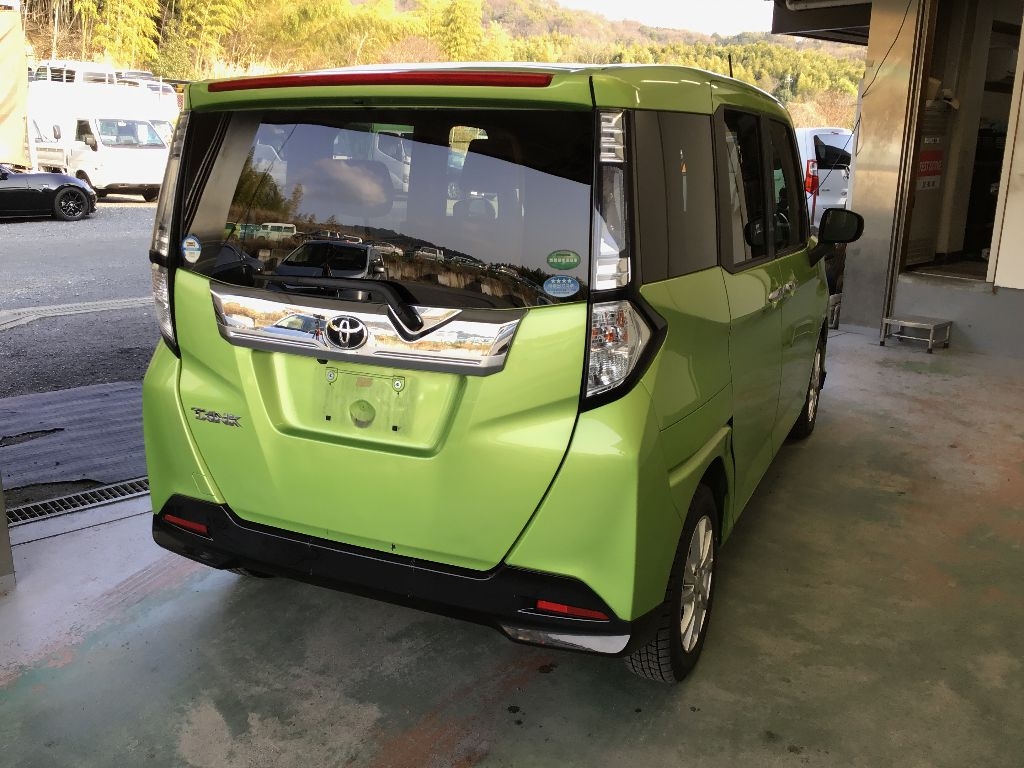TOYOTA TANK