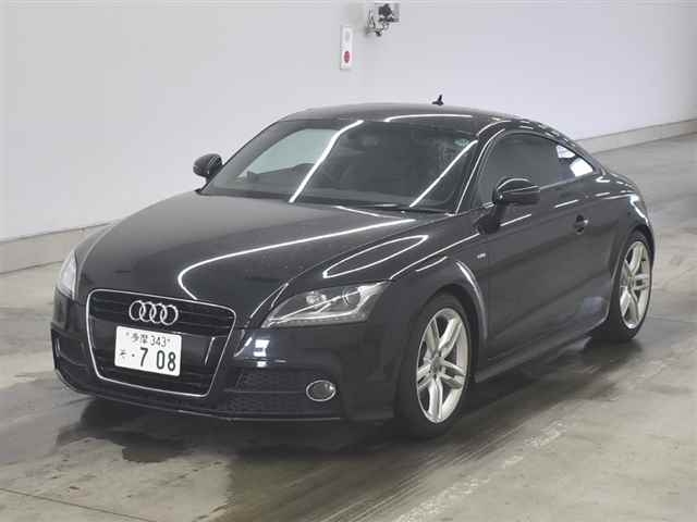 AUDI TT