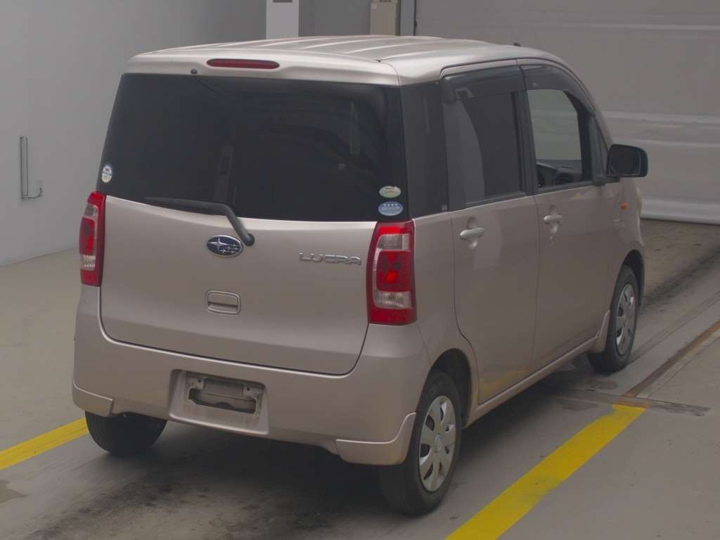 SUBARU LUCRA