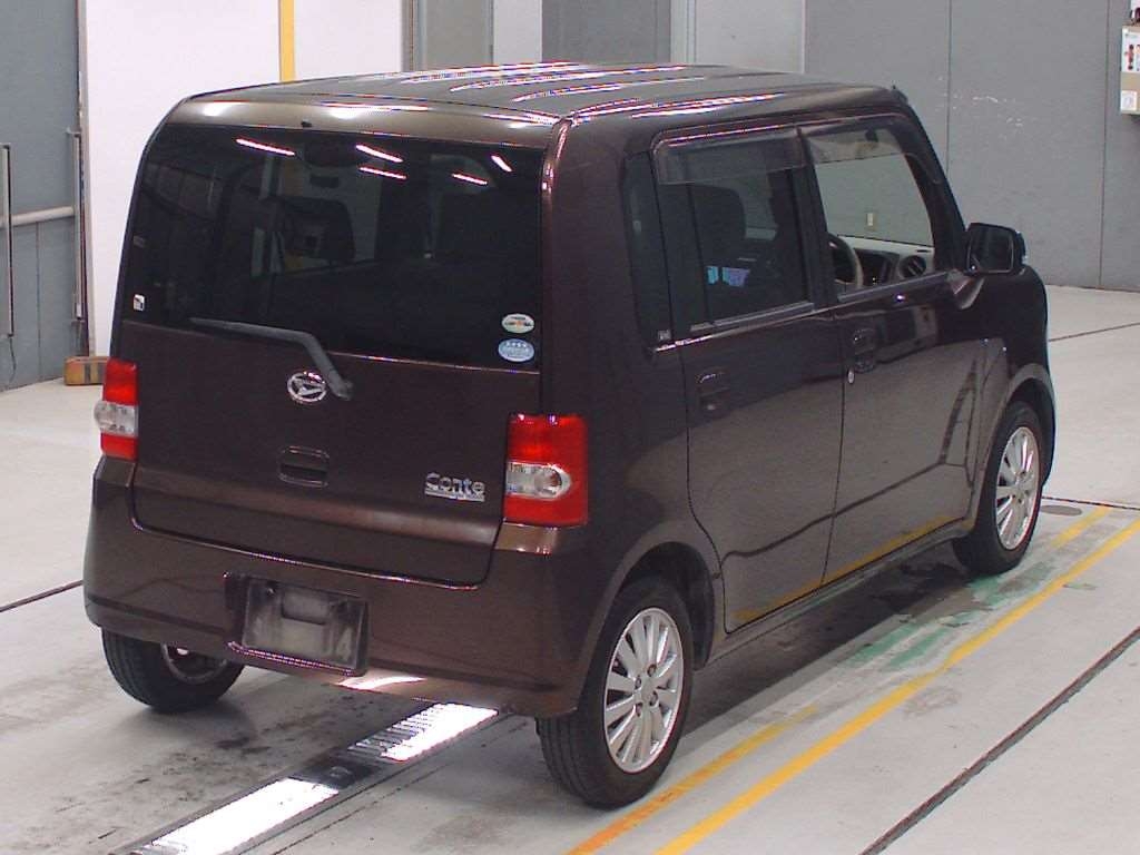 DAIHATSU MOVE CONTE