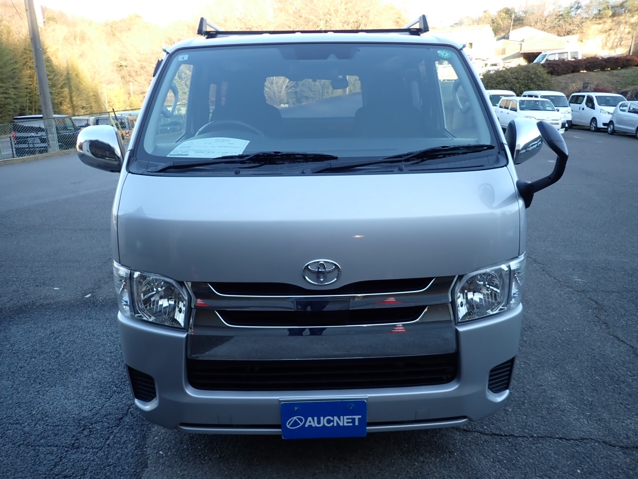 TOYOTA REGIUS ACE