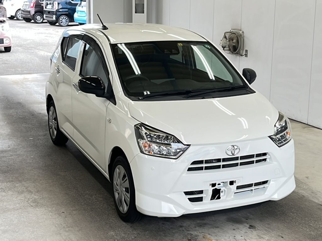TOYOTA PIXIS EPOCH