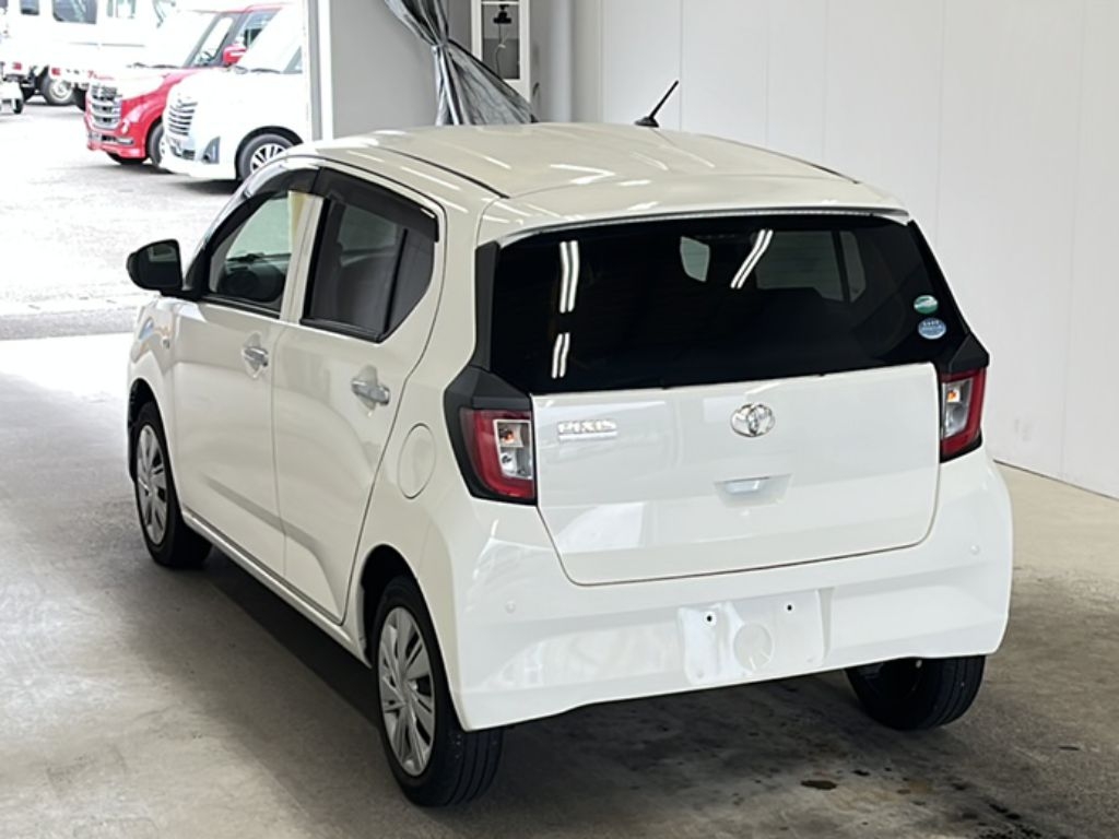 TOYOTA PIXIS EPOCH