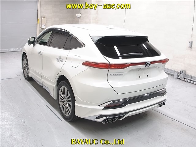 TOYOTA HARRIER