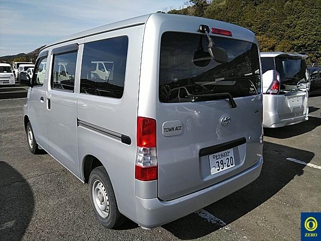 TOYOTA LITE ACE