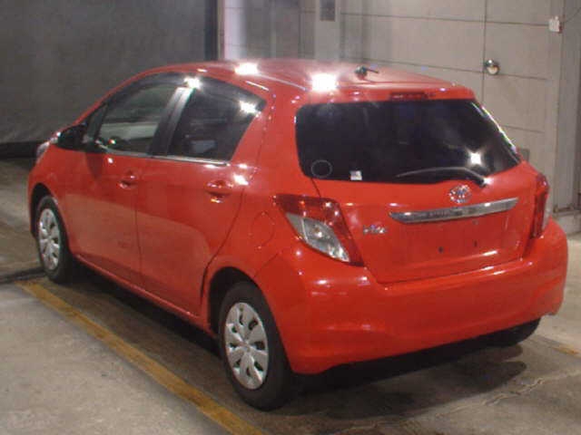 TOYOTA VITZ