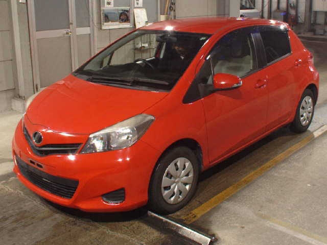 TOYOTA VITZ